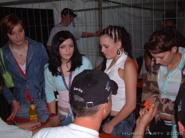 Party 2005 297 